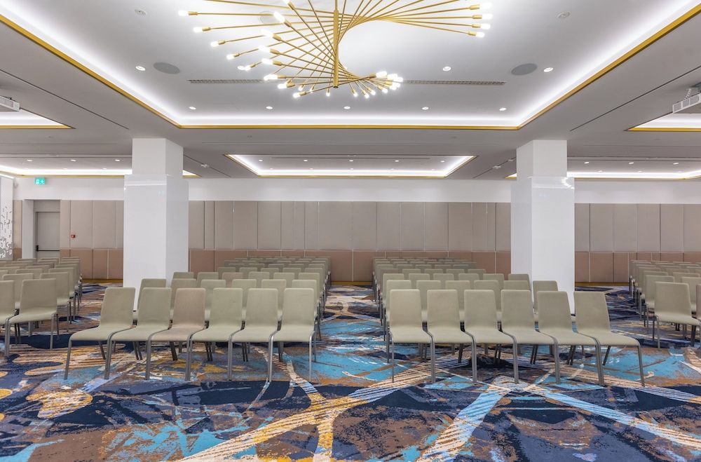 Crowne Plaza BELGRADE by IHG 1