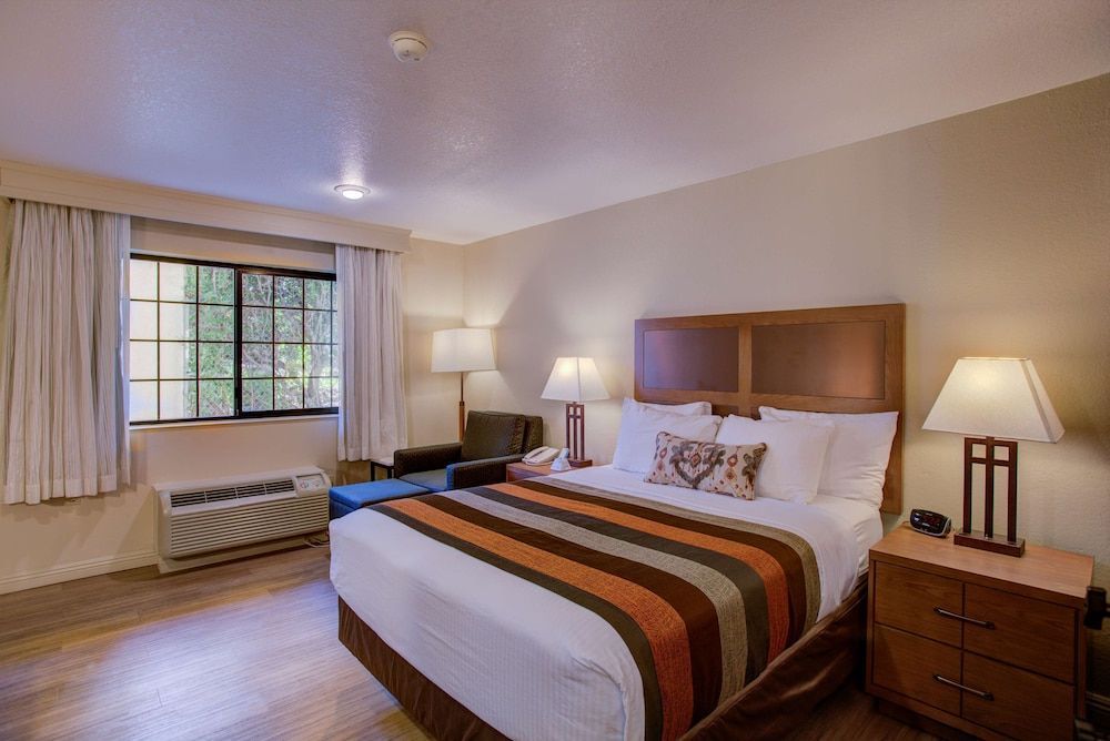Best Western Sandman Hotel 1