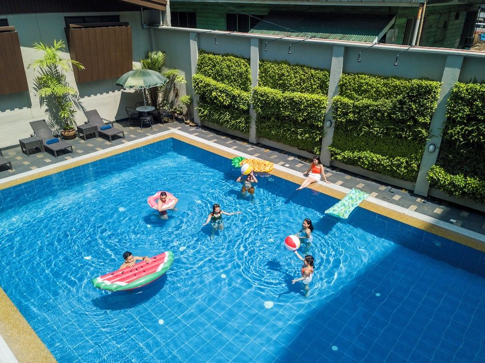 Tropicana Suites 1
