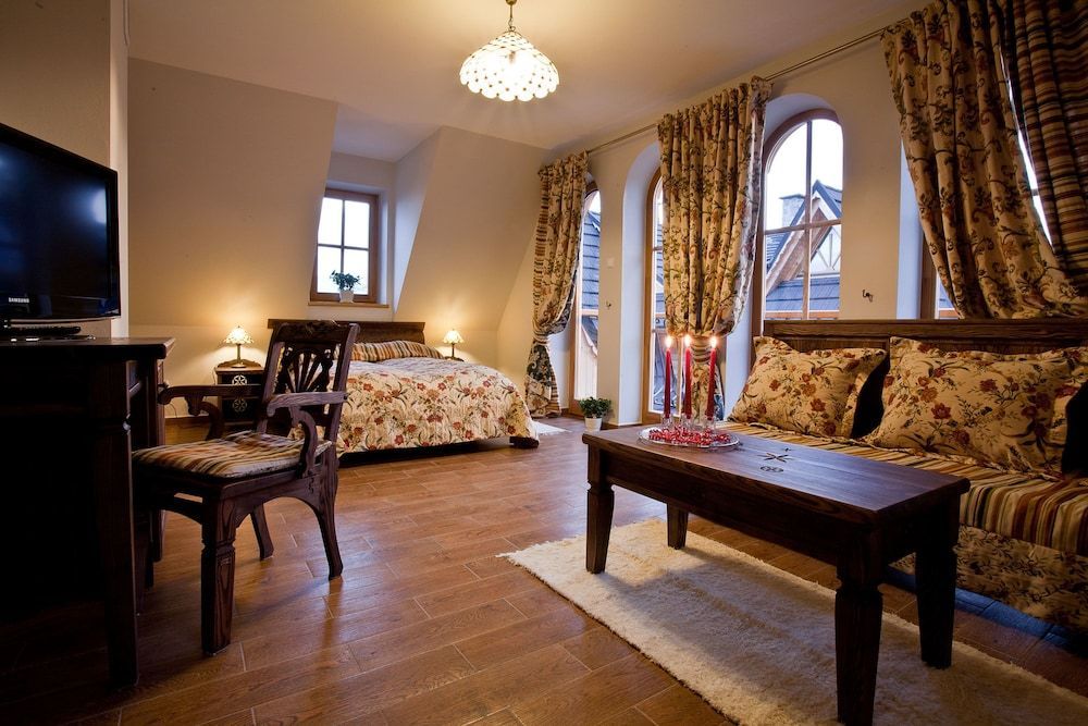 Butorowy Dwór 2