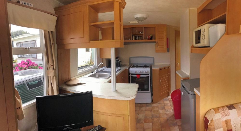 NorthField Holiday Park (31874695) 2