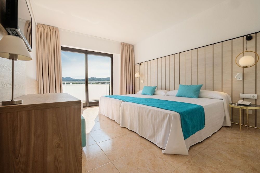 azuLine Hotel Bergantin 2