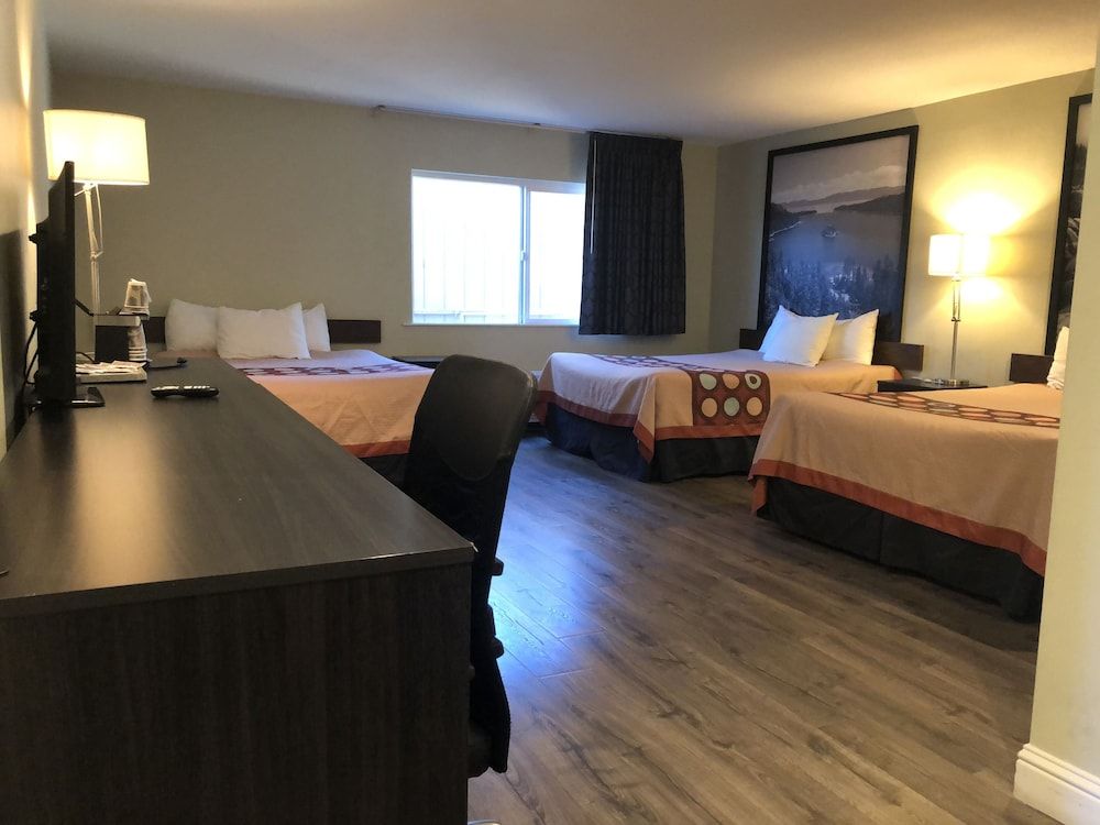 Hotel Elevation 2