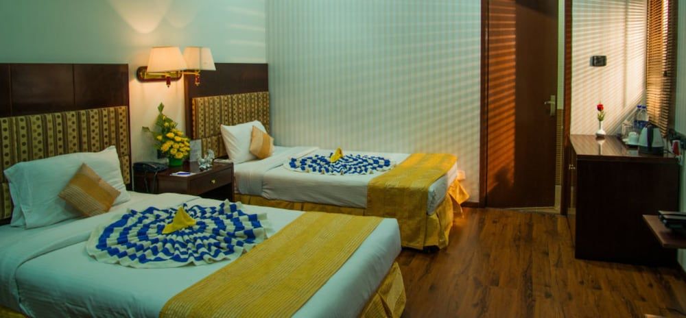 Esthell Village Resort 2