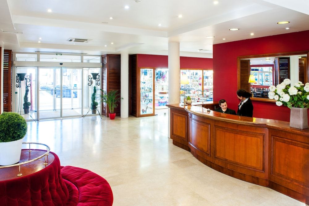 Hôtel Saint Sauveur 2