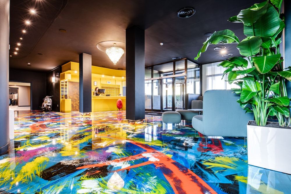 Muraless Art Hotel - WorldHotels Crafted 2