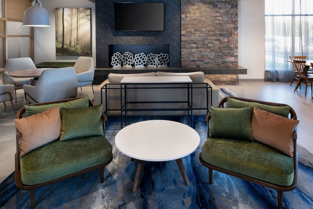 Fairfield by Marriott Inn & Suites Memphis Arlington 2