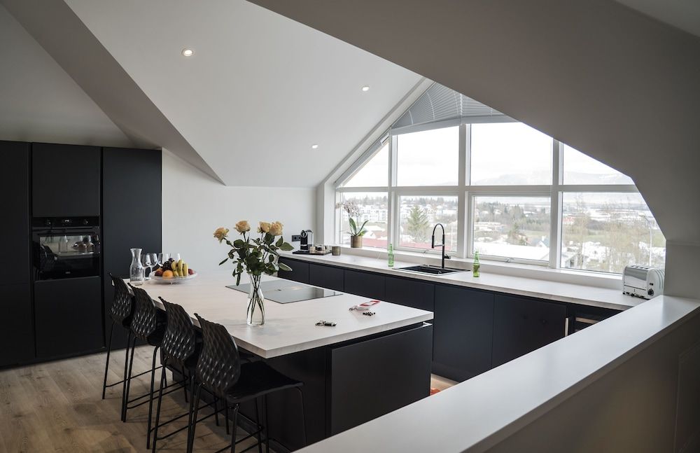 Om Apartments 1