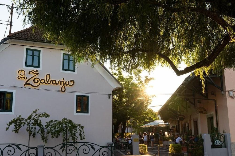 Pri Žabarju Bed & Breakfast Ljubljana 1