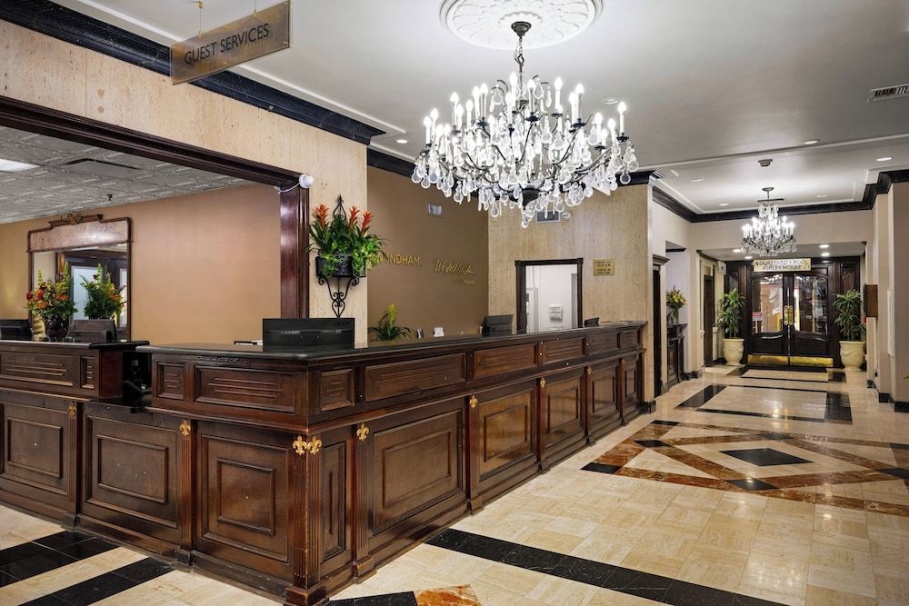 Club Wyndham Avenue Plaza 2