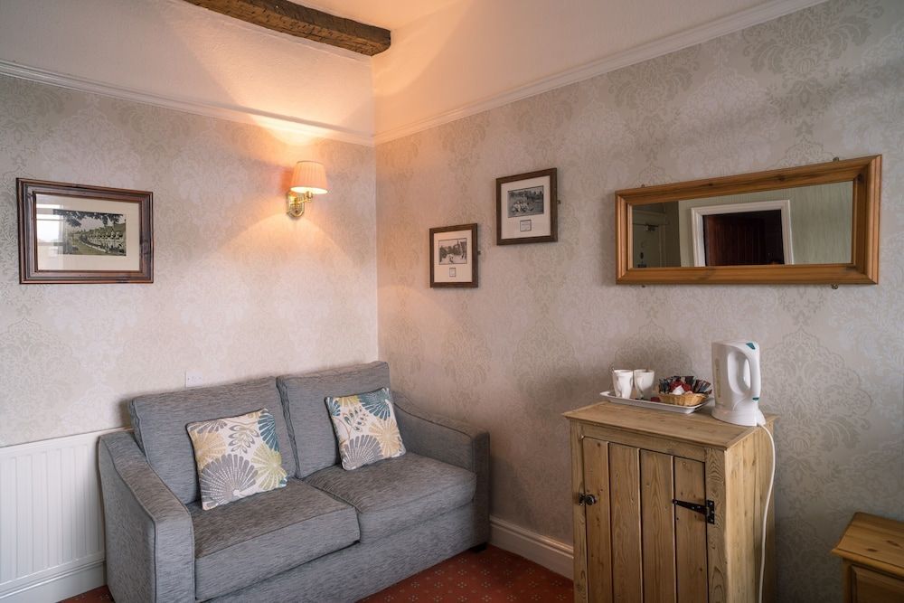 Old Hall Hotel Hope 2