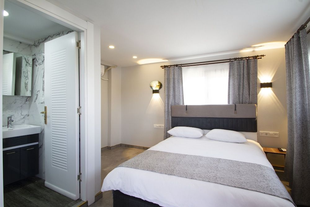 Turna Hotel 2