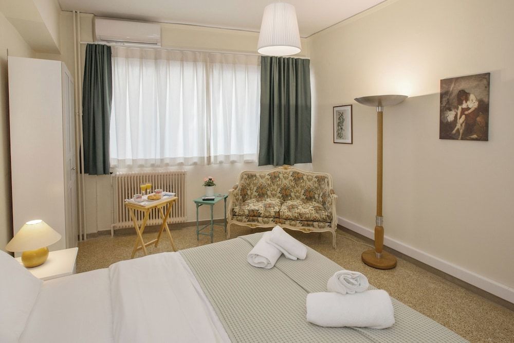 Central apartment on pedestrian street 2
