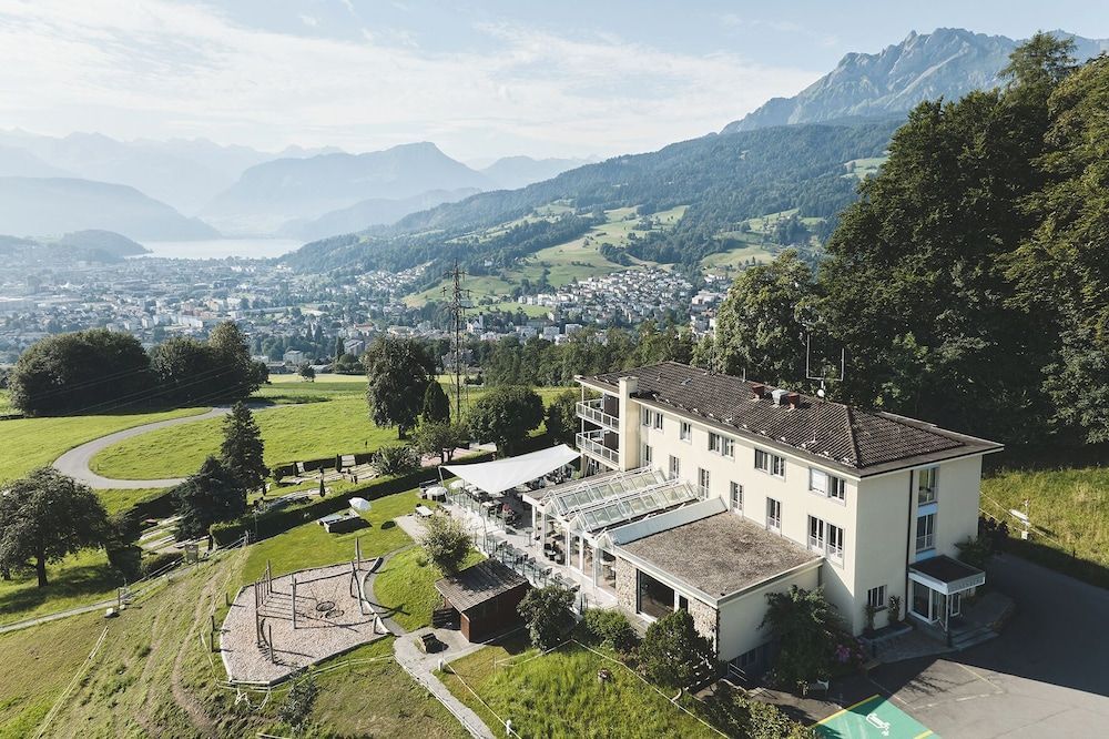 Hotel Sonnenberg 1