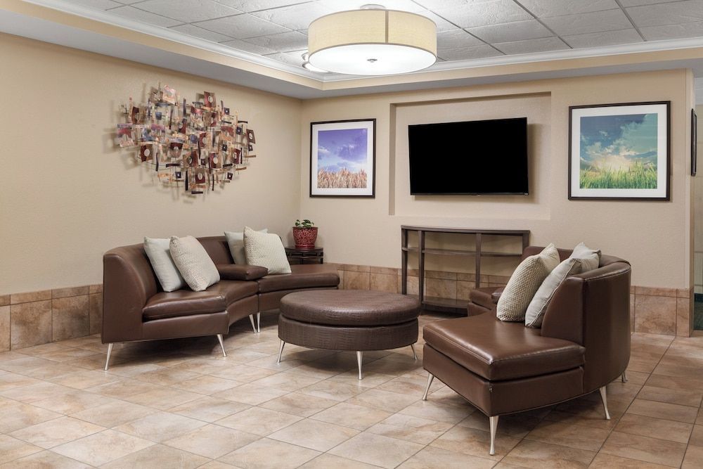 Candlewood Suites OMAHA AIRPORT by IHG 2