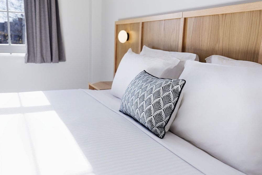 Mortdale Hotel 2