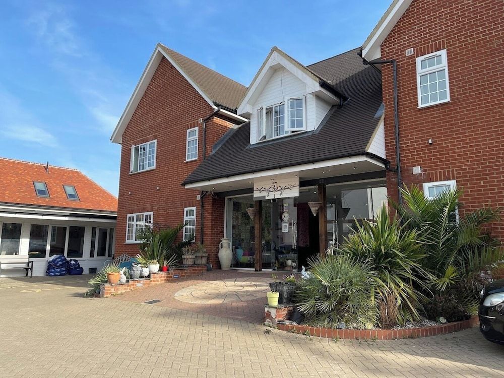 Stansted Airport Lodge 1