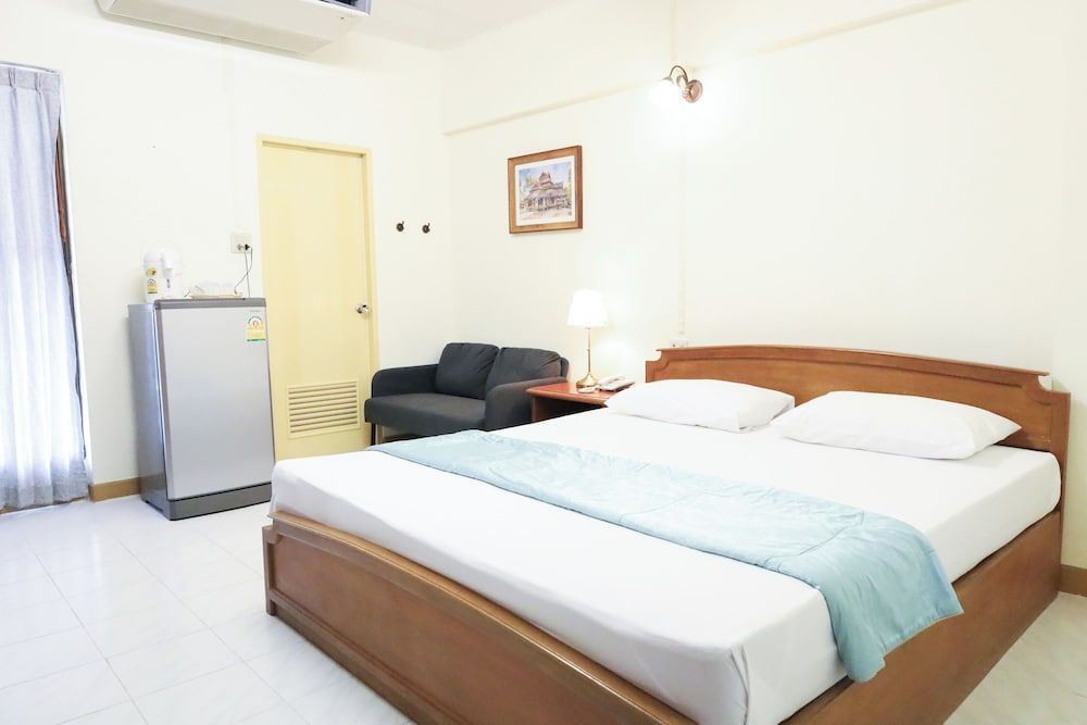 Phawana Sweet Hotel 1