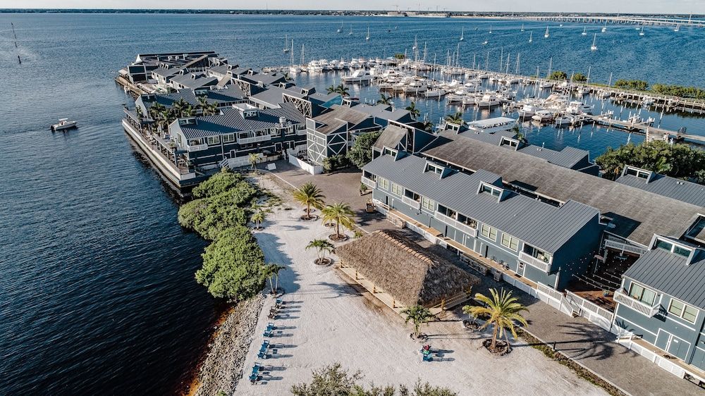 The Suites at Fishermen's Village - 2 Bedroom Suites 1