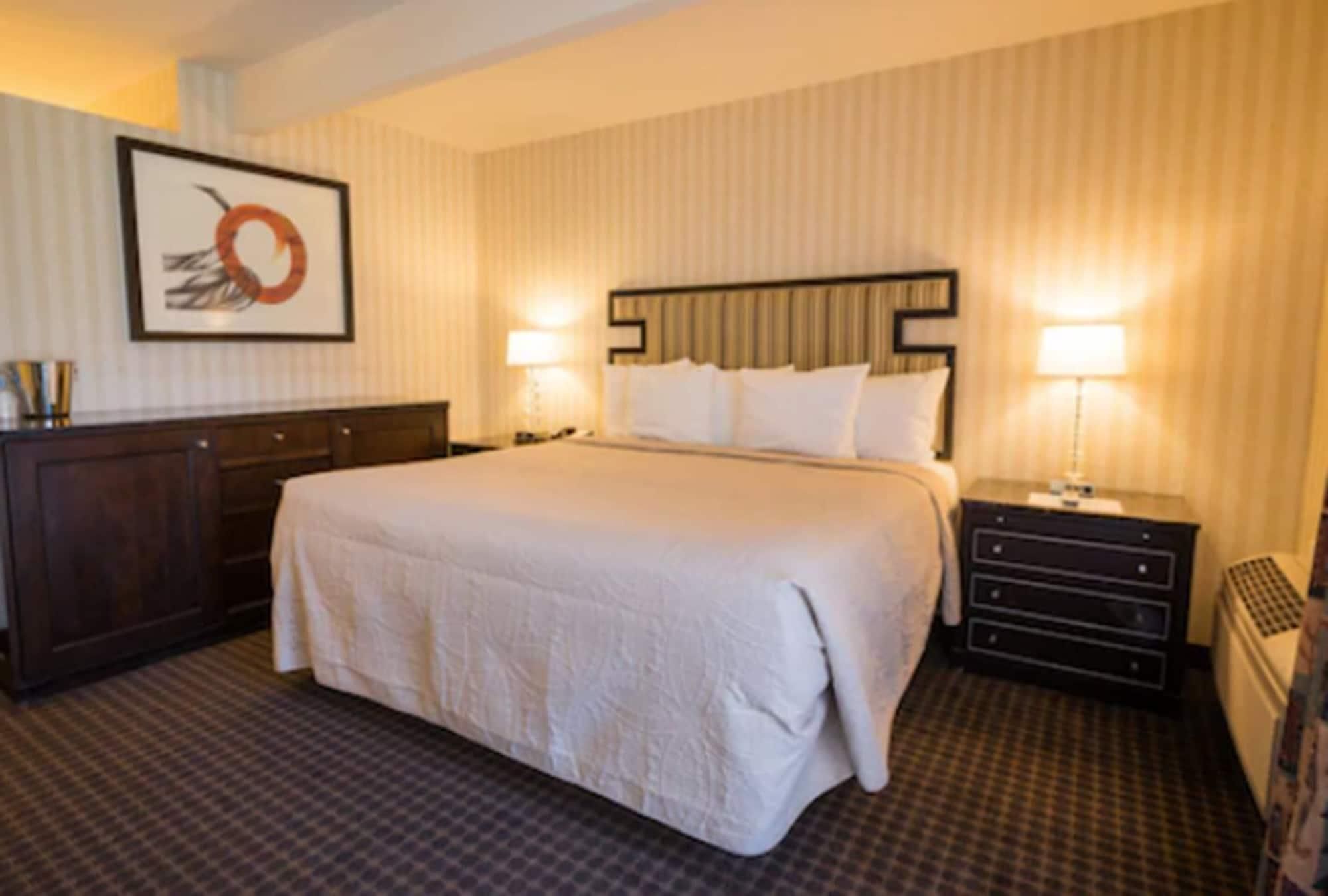 Los Gatos Lodge 1