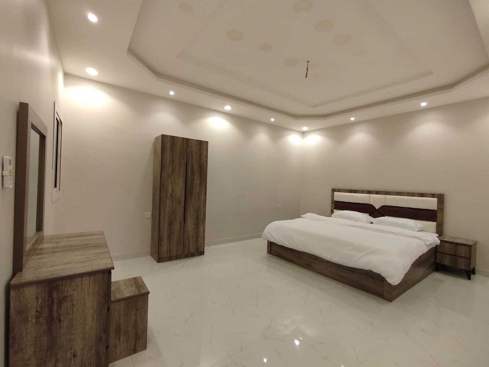 Al Salam Apartments Bedroom j-13 2