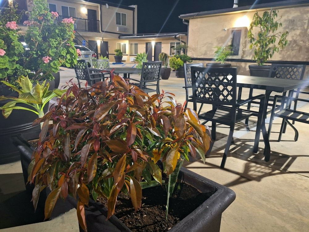 Portofino Inn Burbank 1