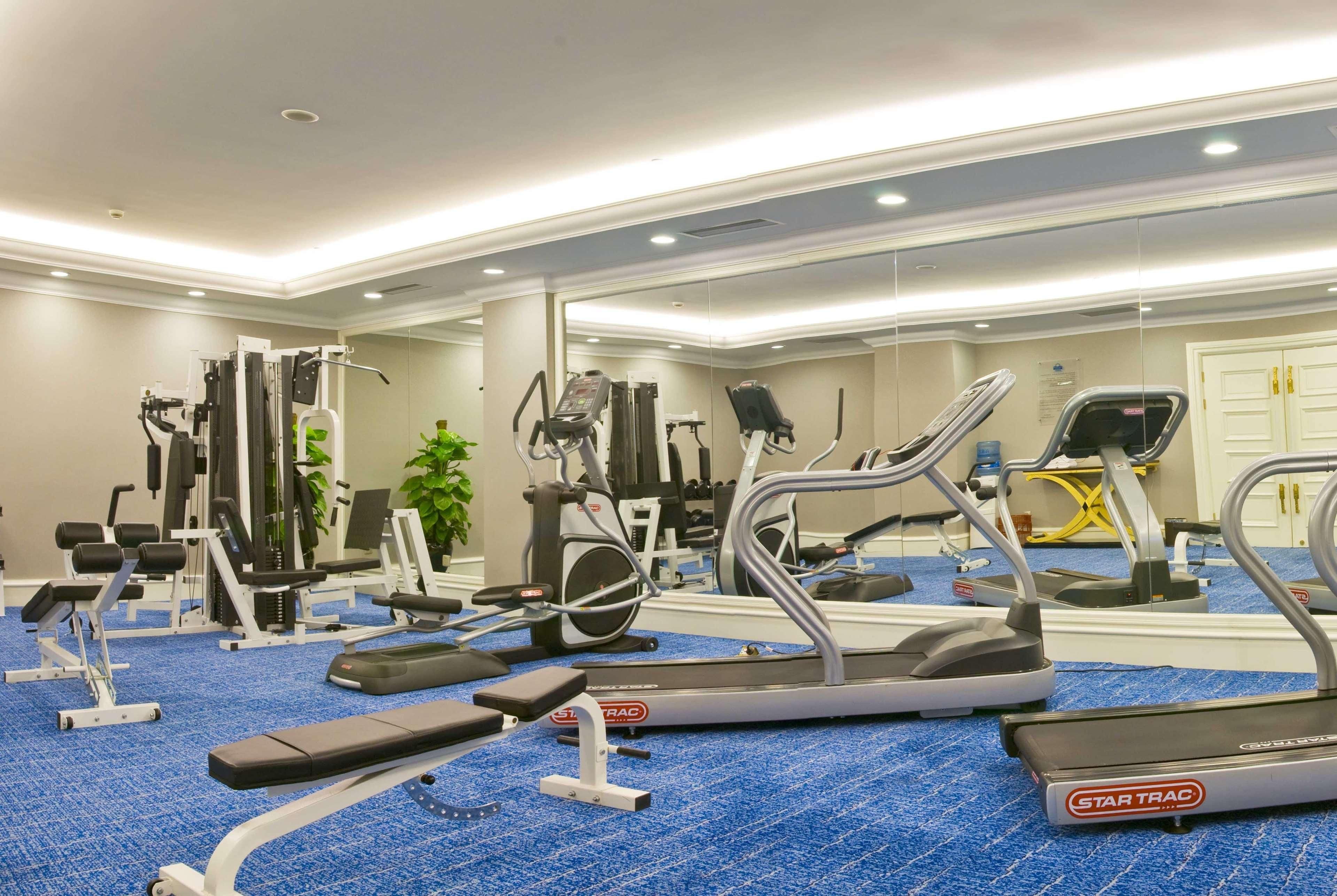 Days Hotel & Suites By Wyndham Fudu Changzhou 2