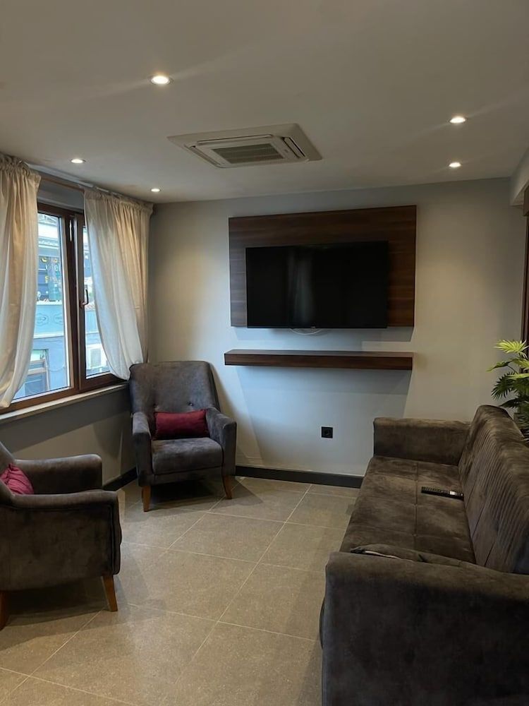 Çamlıca Hotel 2