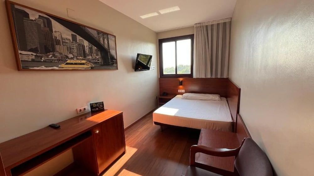 B&B HOTEL Tarragona Reus 2