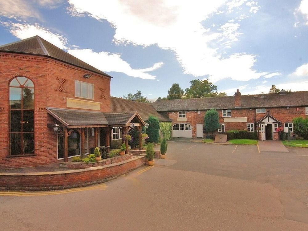 Slaters Country Inn 1