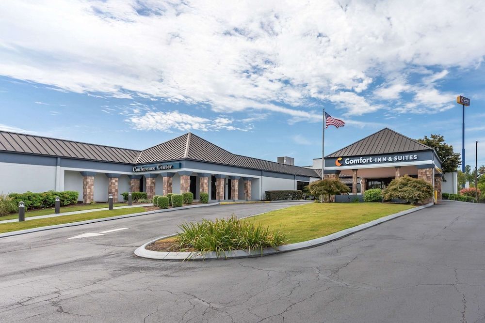 Comfort Inn & Suites Chattanooga-East Ridge 1