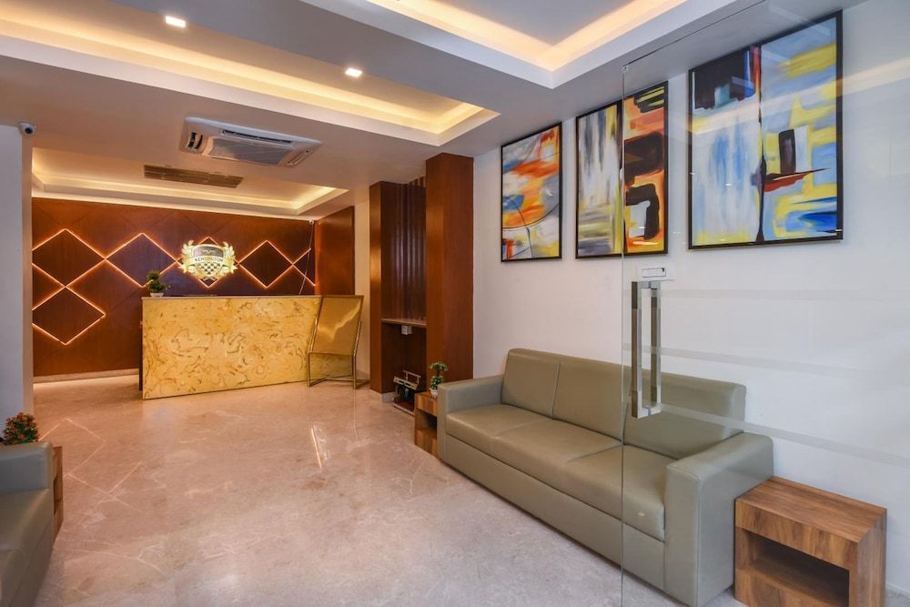 Kensington Suites 2