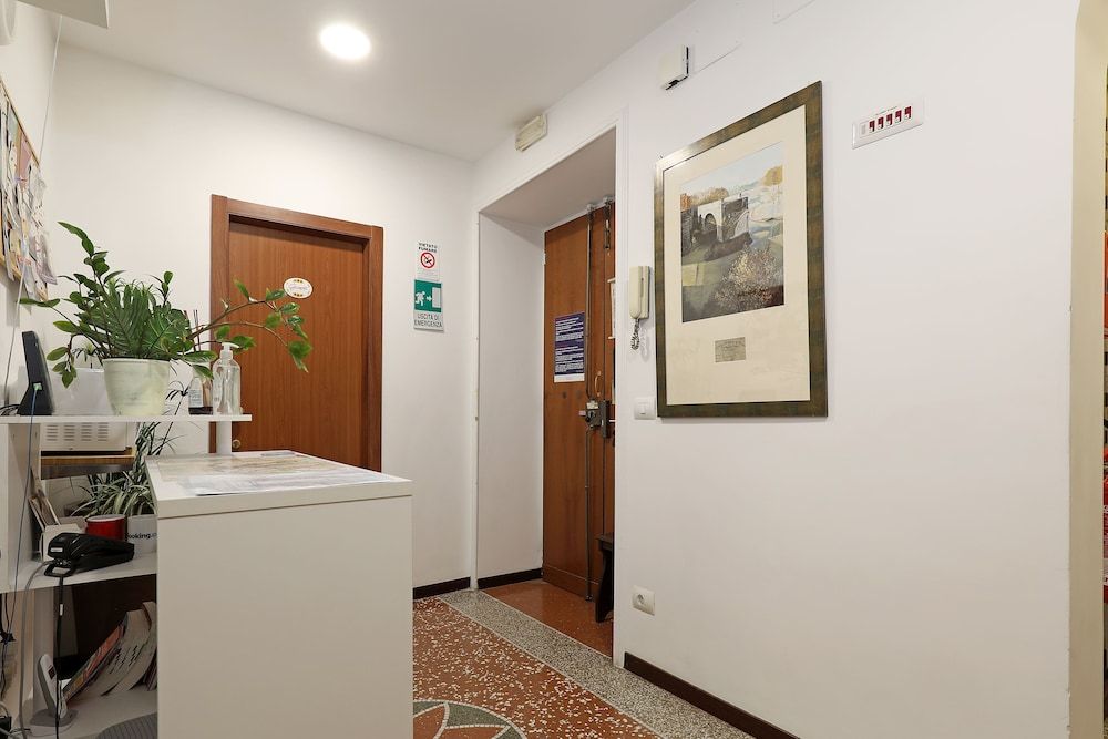 Maison Colosseo (Via dei Querceti 24) 2