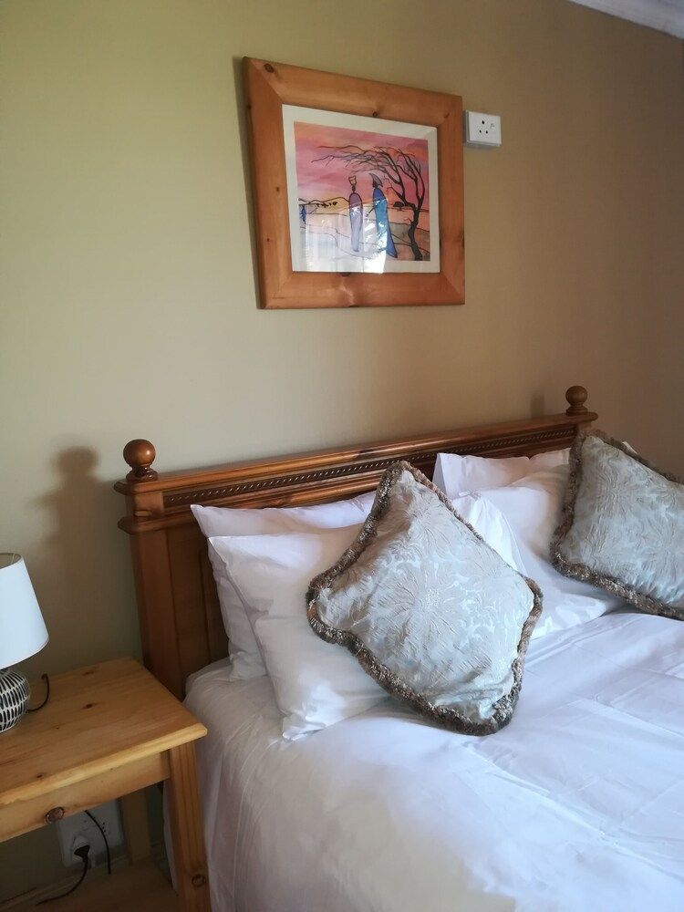 Autumn Breeze Manor Guest House 2