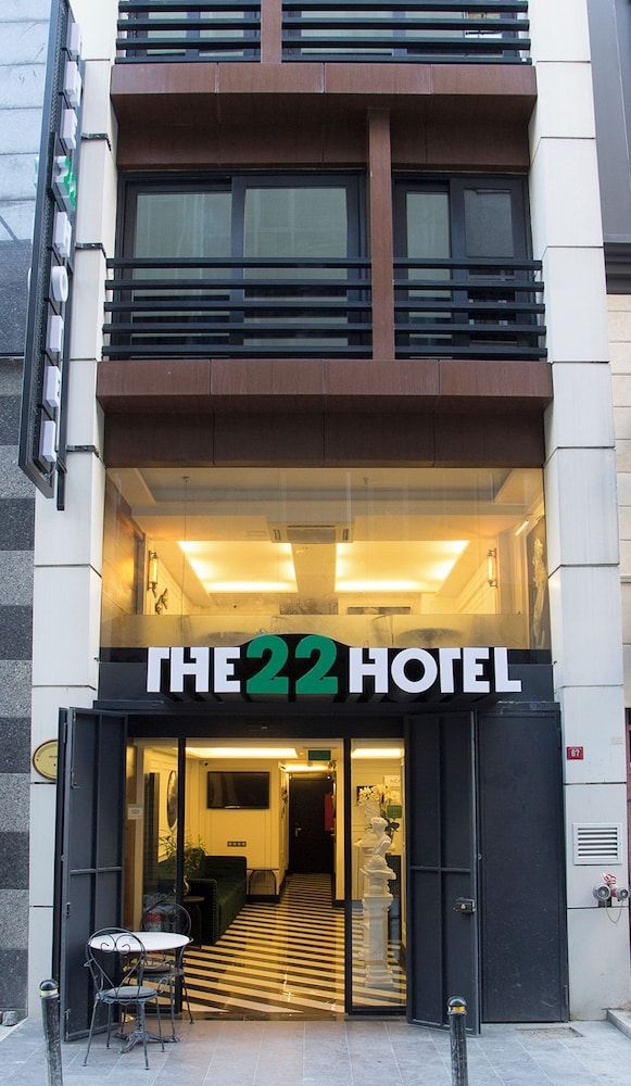 The 22 Hotel 1