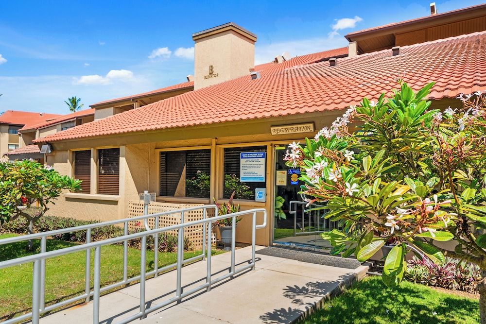 Maui Schooner Resort 2