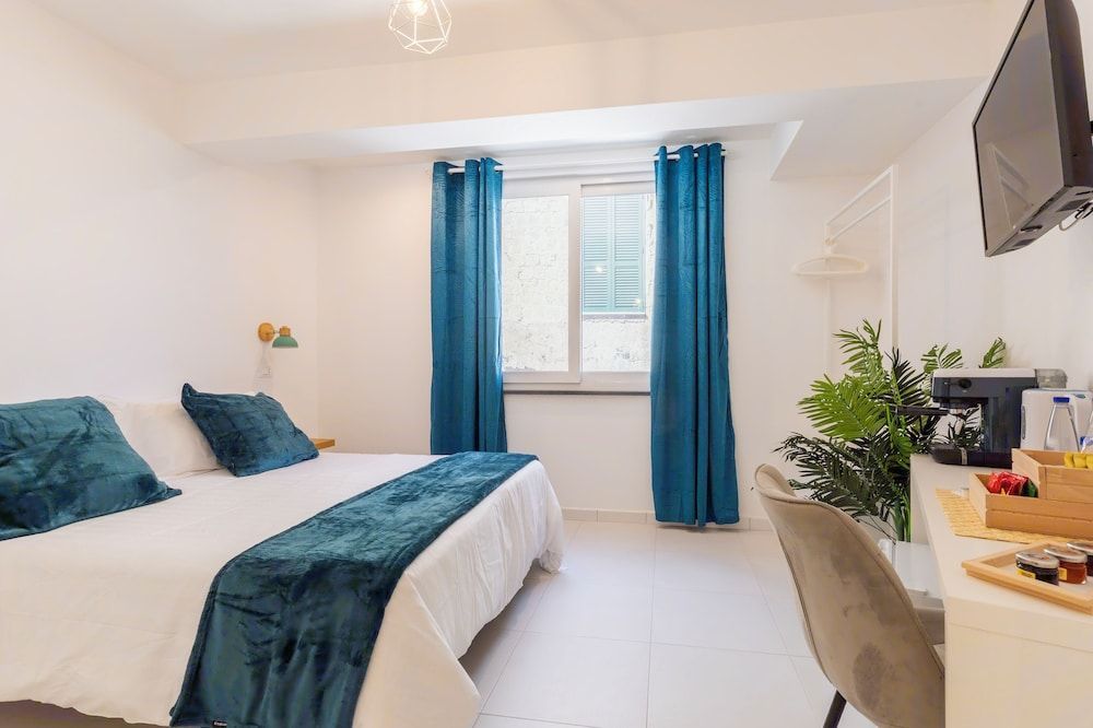 Via Roma Suites 1