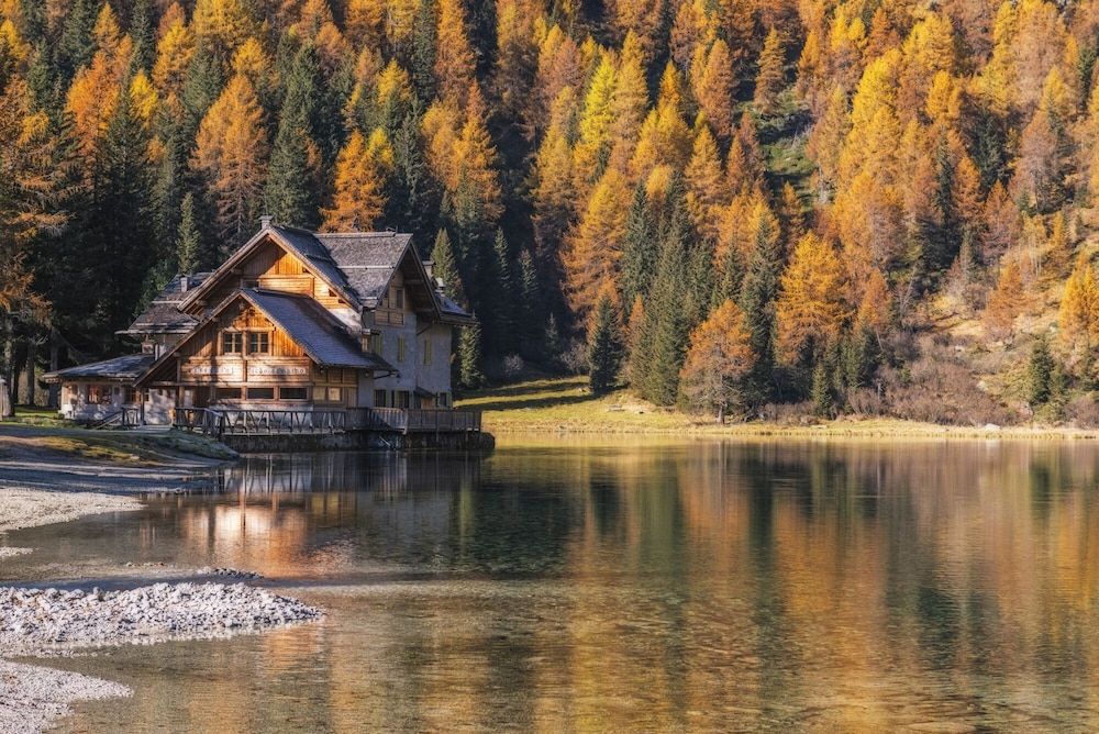 Rifugio Lago Nambino 1
