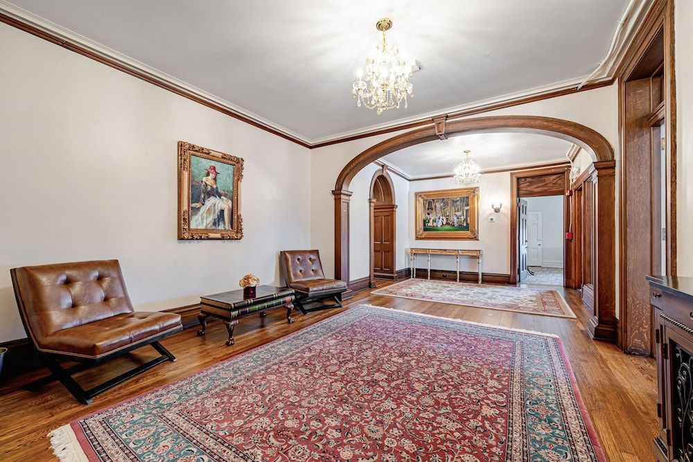 The Grandeur Estate 2
