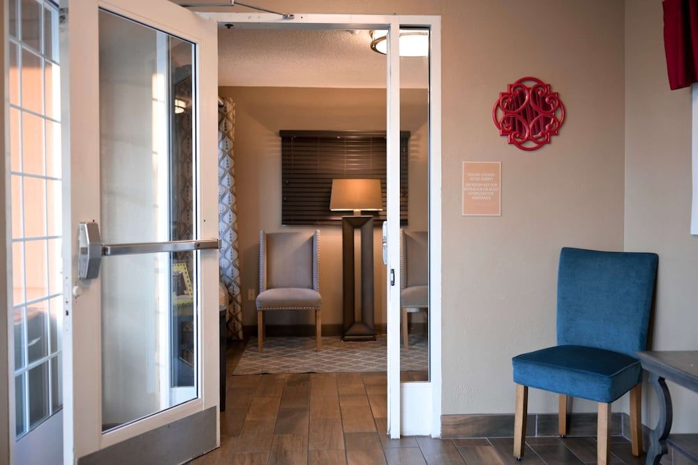 Sonesta Simply Suites Clearwater St. Petersburg 2