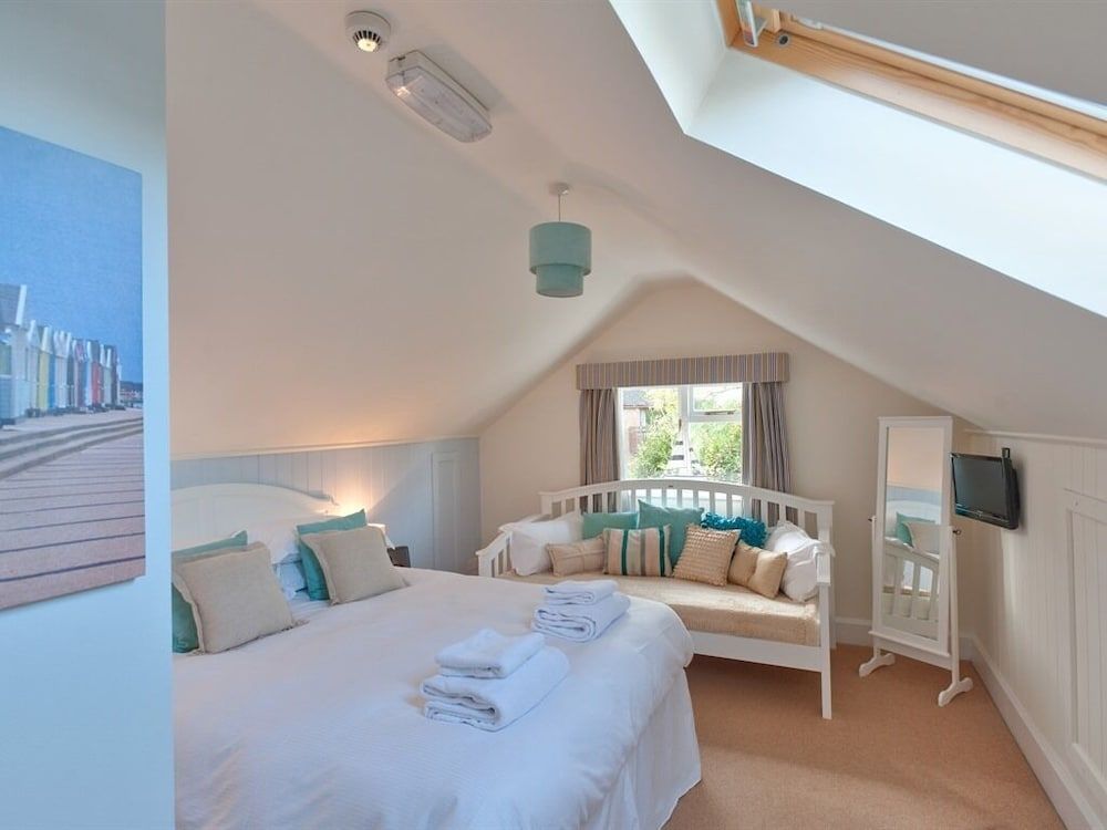 The Fishbourne - Isle of Wight 2