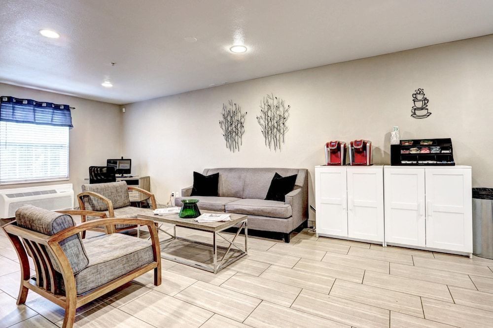Suburban Studios Westminster Denver North 2