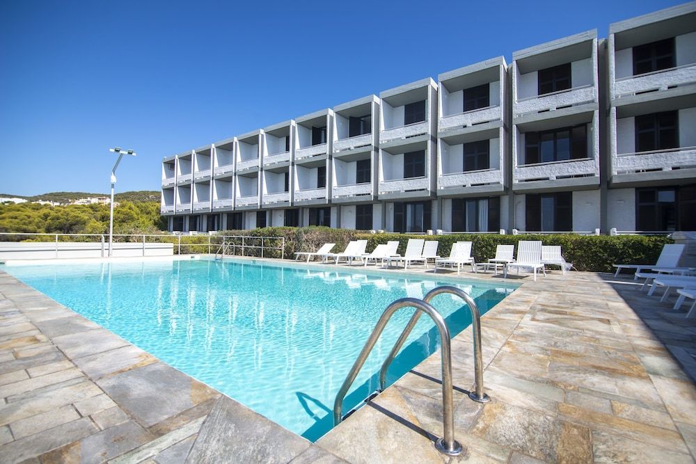 Apollo Resort 1