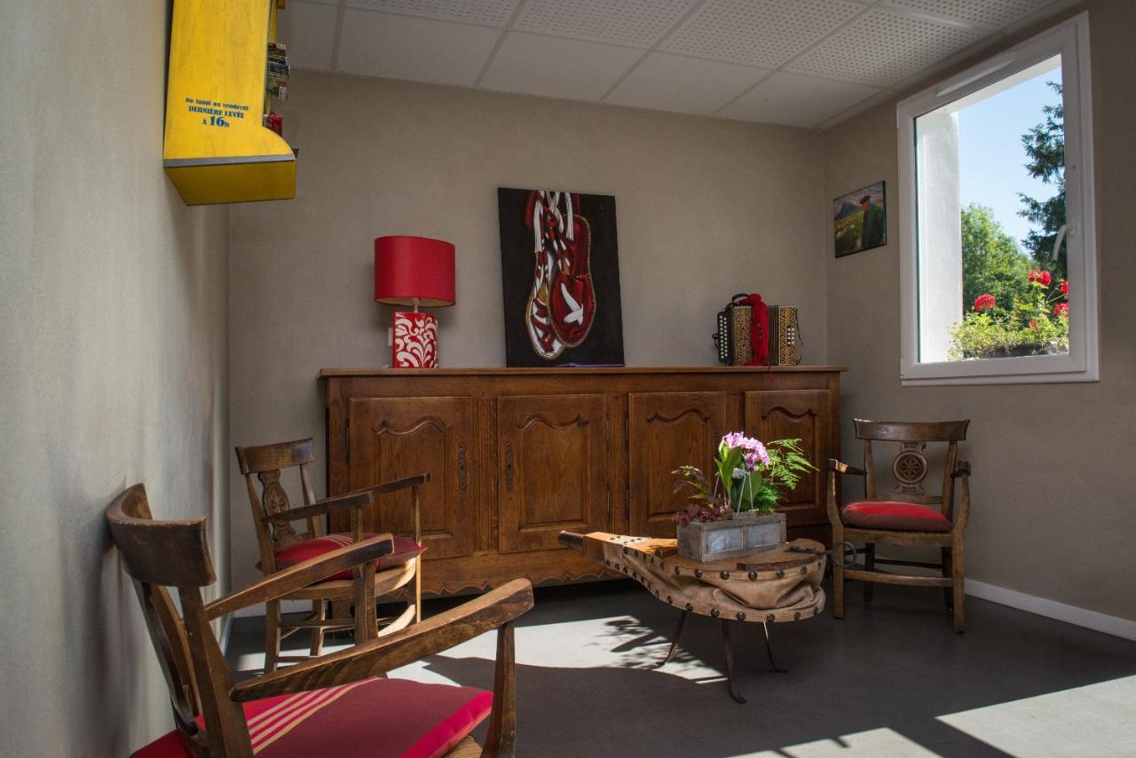 Logis Hotel Ur-Hegian 1