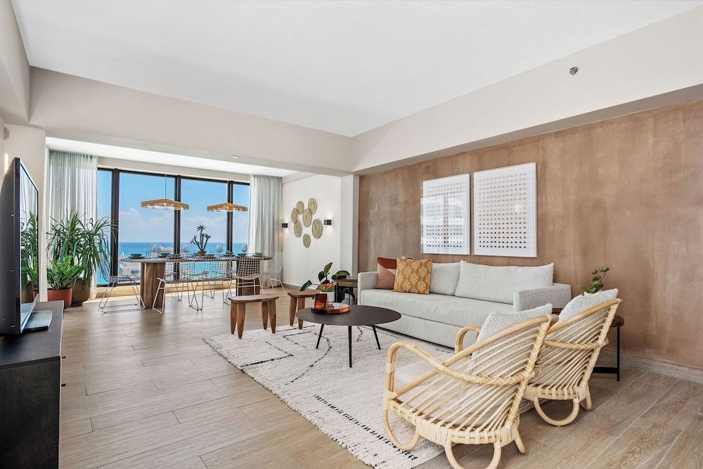 HiBird- Apartment and Suites Hotel 1