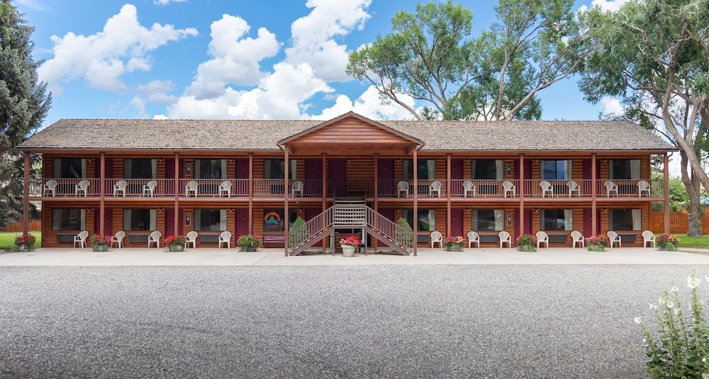 Austin's Chuckwagon Motel 1