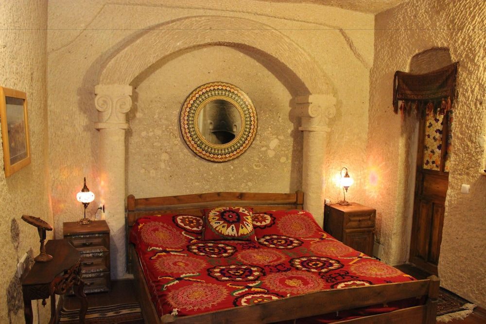 Kismet Cave House 2