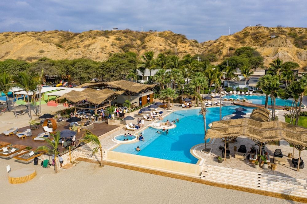 Punta Sal Suites & Bungalows Resort 1