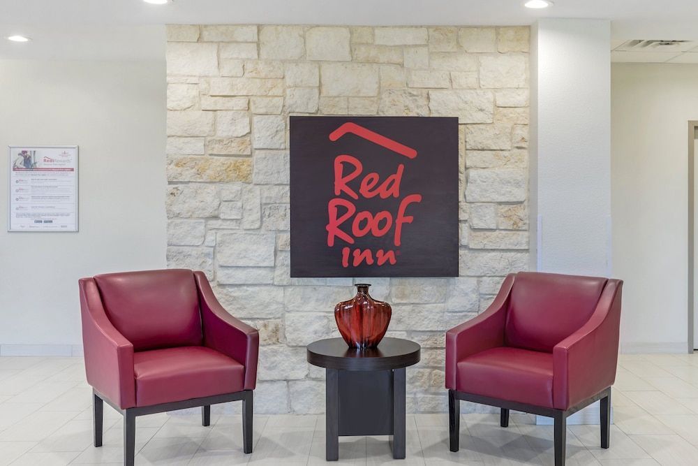 Red Roof Inn Hutchins 1