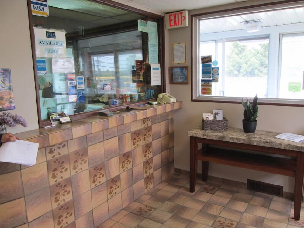 Mayflower Motel Milford 2
